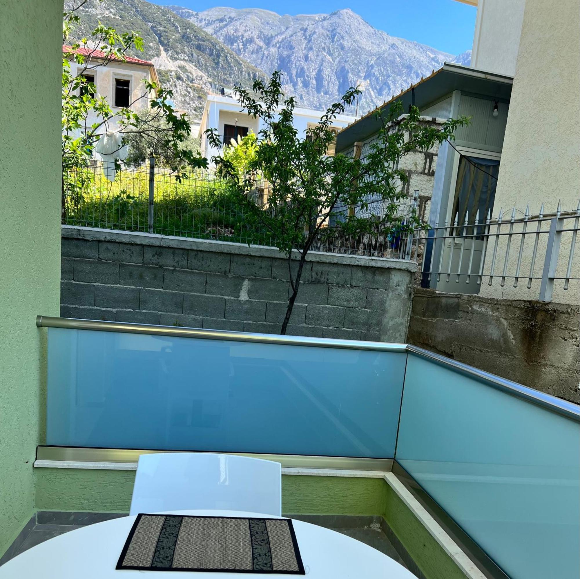 Oscar'S Apartments Drymades Dhërmi Kültér fotó